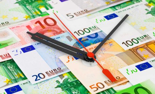 Bulgaria delays transaction to euro