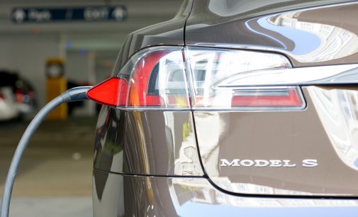 Tesla began to supply Model 3 to the European market